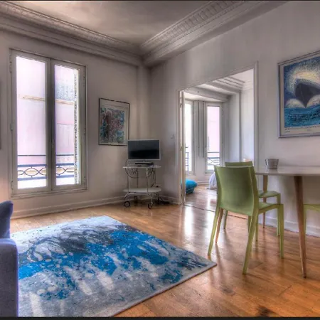 Livia Croisette Ouest